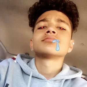 Meet your Posher, Larry